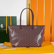 Goyard Shopping Bags